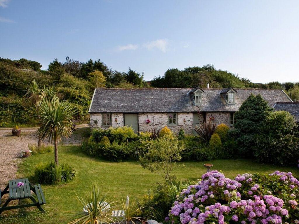 Aggie's At Higher Mullacott Ferienhaus *
